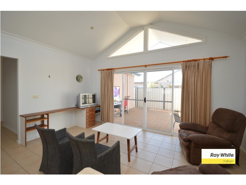 4/4 Seakist Retreat, Kalbarri WA 6536