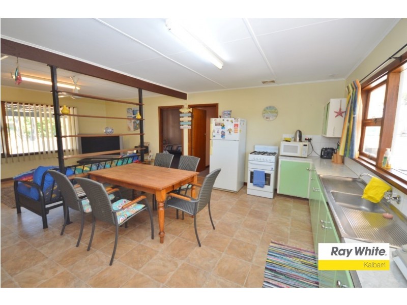 9 Maver Street, Kalbarri WA 6536