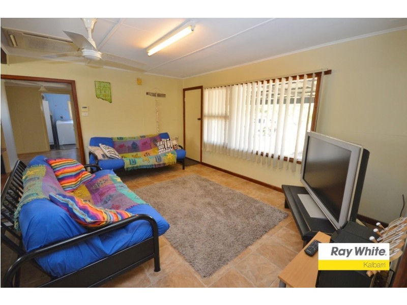 9 Maver Street, Kalbarri WA 6536