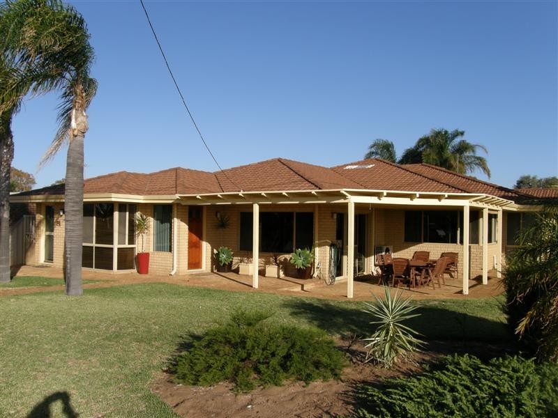 34 Grey Street, Kalbarri WA 6536