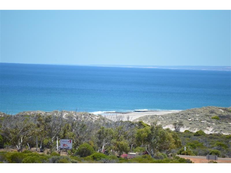 30 Centrolepis Circuit, Kalbarri WA 6536