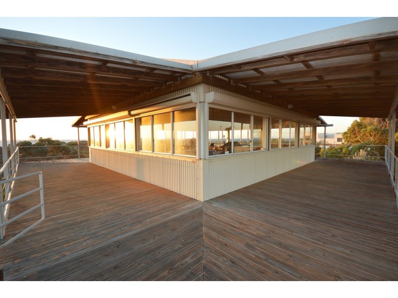 6 Francis Close, Kalbarri WA 6536