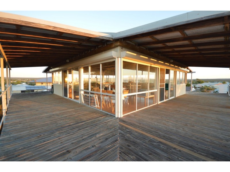 6 Francis Close, Kalbarri WA 6536