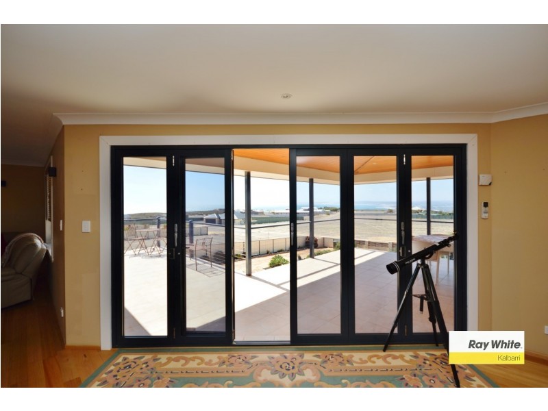 75 Charlton Loop, Kalbarri WA 6536