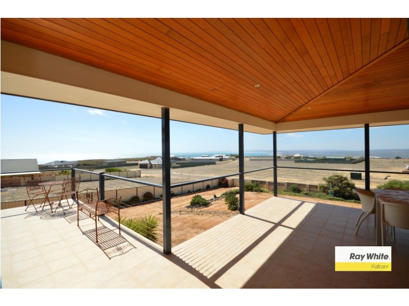 75 Charlton Loop, Kalbarri WA 6536