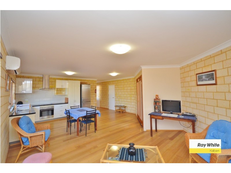 75 Charlton Loop, Kalbarri WA 6536