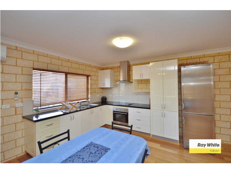 75 Charlton Loop, Kalbarri WA 6536