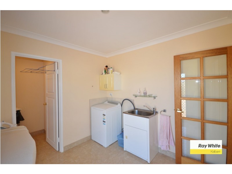 75 Charlton Loop, Kalbarri WA 6536