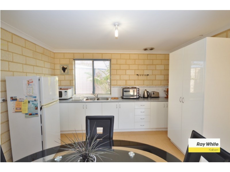 75 Charlton Loop, Kalbarri WA 6536