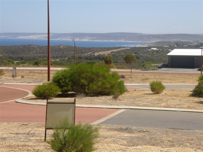 8 Clematis Crescent Lot, Kalbarri WA 6536