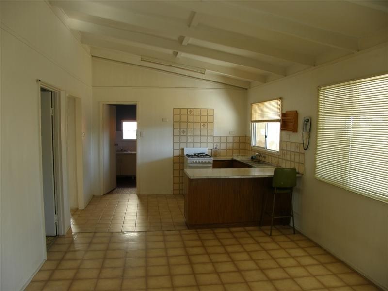 4 Nairn Place, Kalbarri WA 6536