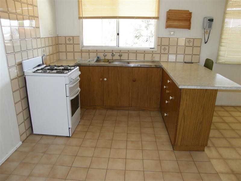 4 Nairn Place, Kalbarri WA 6536