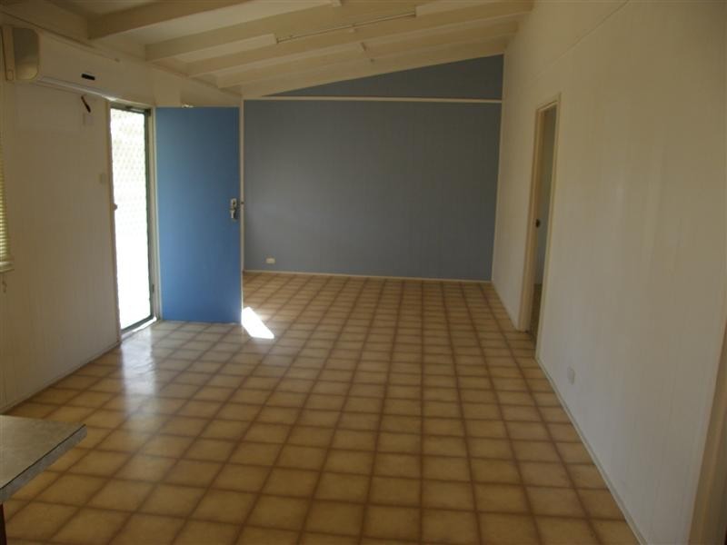 4 Nairn Place, Kalbarri WA 6536