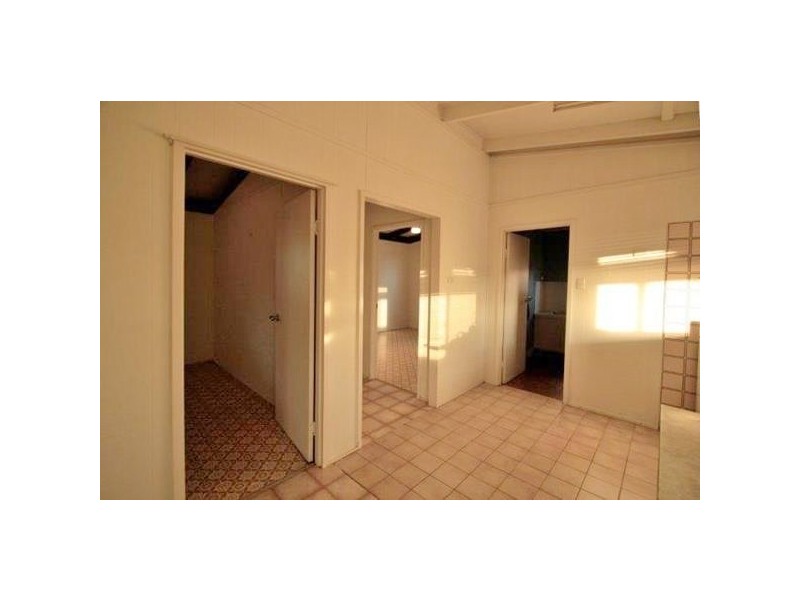 4 Nairn Place, Kalbarri WA 6536