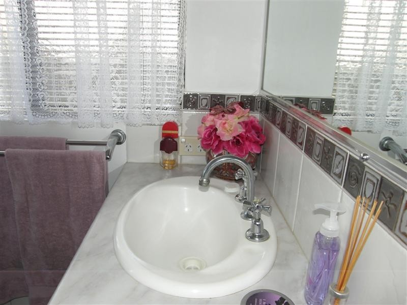 12 Gliddon Avenue, Kalbarri WA 6536