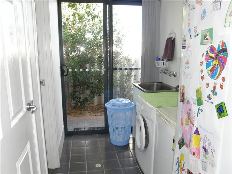 12 Gliddon Avenue, Kalbarri WA 6536