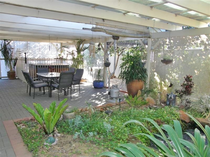 12 Gliddon Avenue, Kalbarri WA 6536