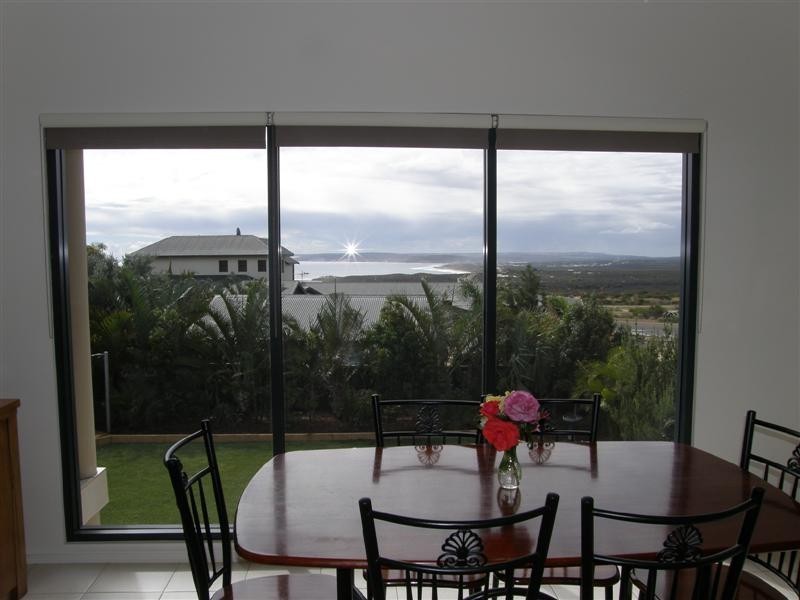 2 Mariner Crescent, Kalbarri WA 6536