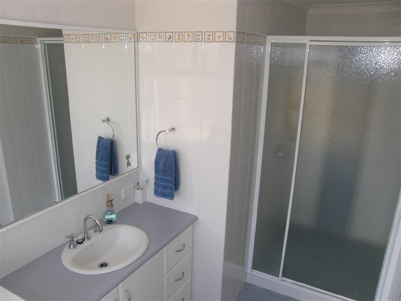 2 Mariner Crescent, Kalbarri WA 6536