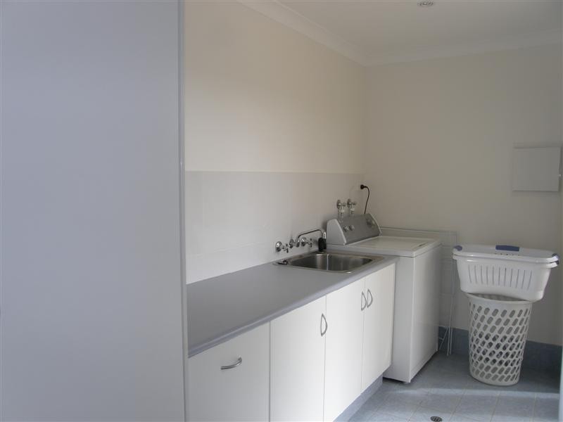 2 Mariner Crescent, Kalbarri WA 6536