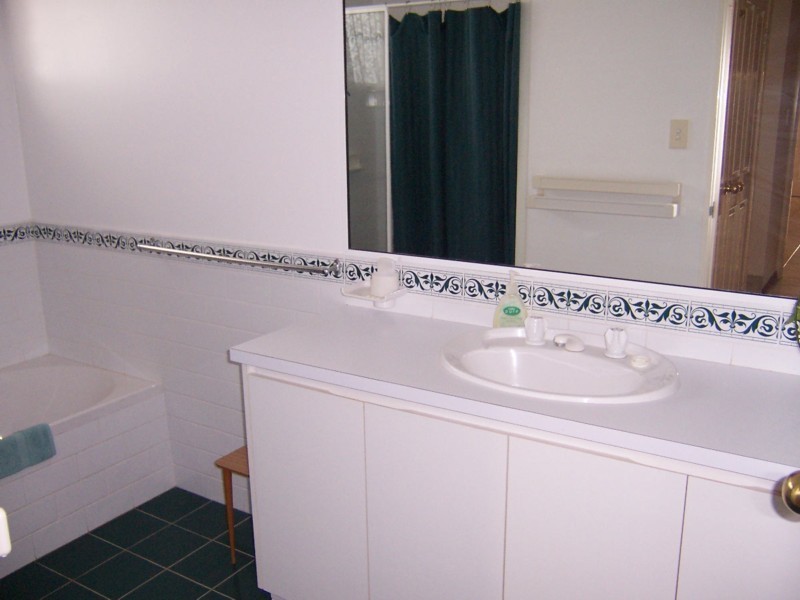 4 Zephyr Court, Kalbarri WA 6536