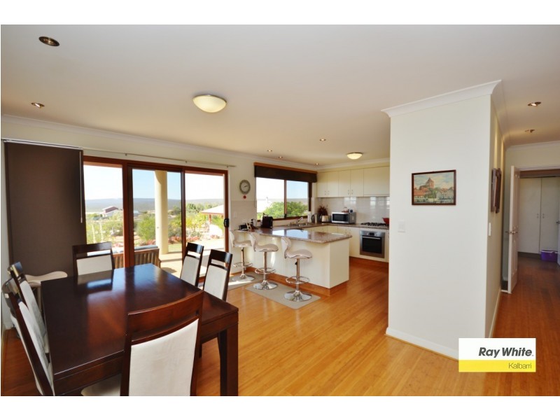 29 Charlton Loop, Kalbarri WA 6536