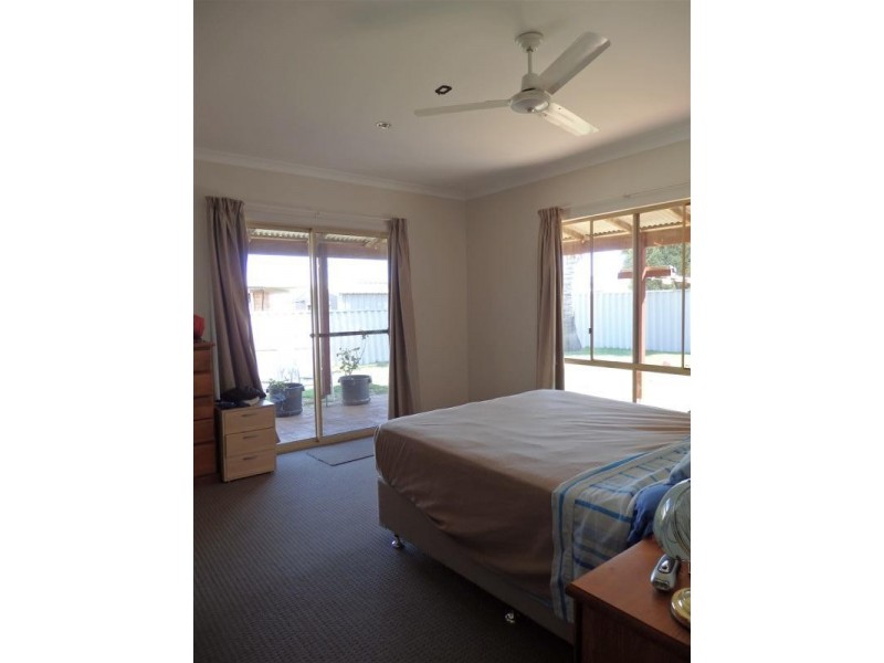 20 Gantheaume Crescent, Kalbarri WA 6536