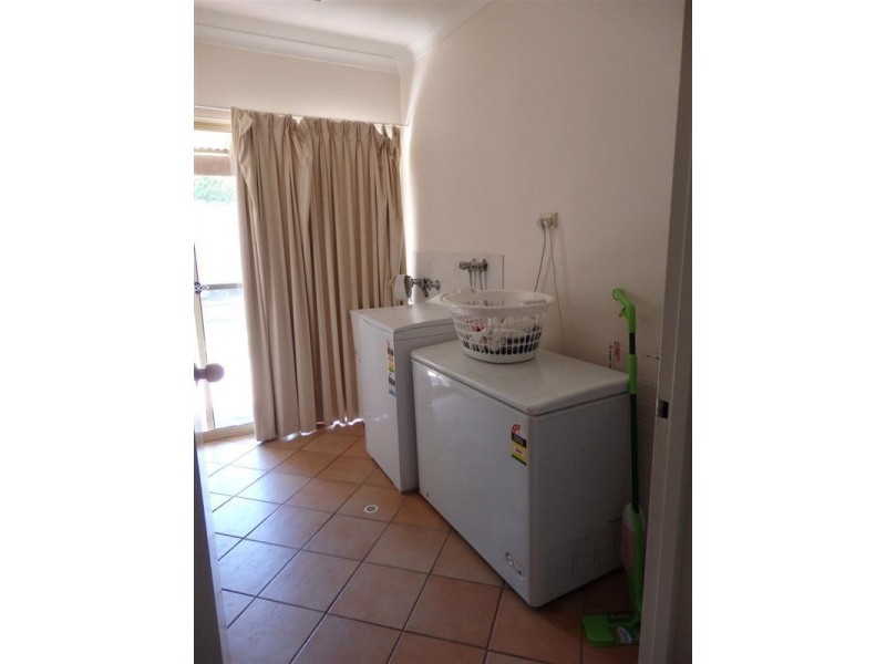 20 Gantheaume Crescent, Kalbarri WA 6536