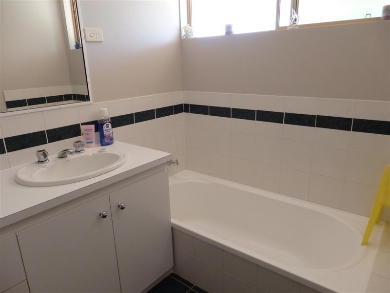 20 Gantheaume Crescent, Kalbarri WA 6536