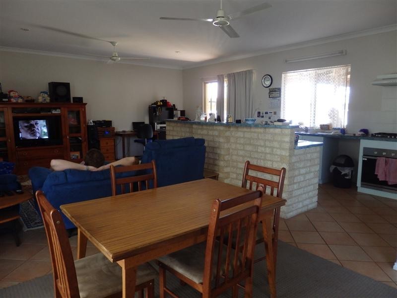 20 Gantheaume Crescent, Kalbarri WA 6536