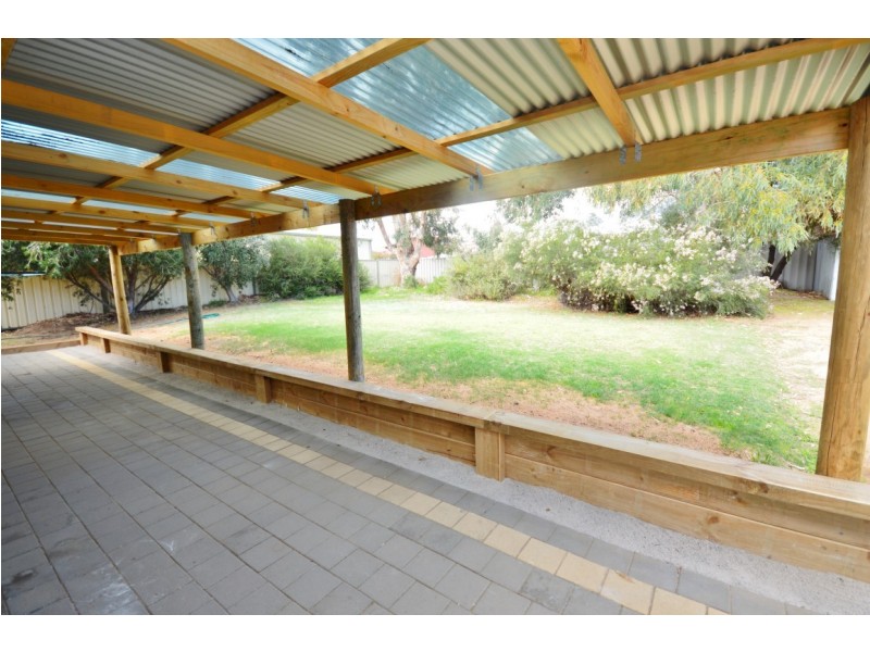 11 Mainwaring Drive, Kalbarri WA 6536