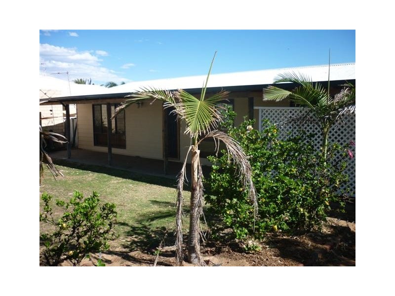 10 Gantheaume Crescent, Kalbarri WA 6536