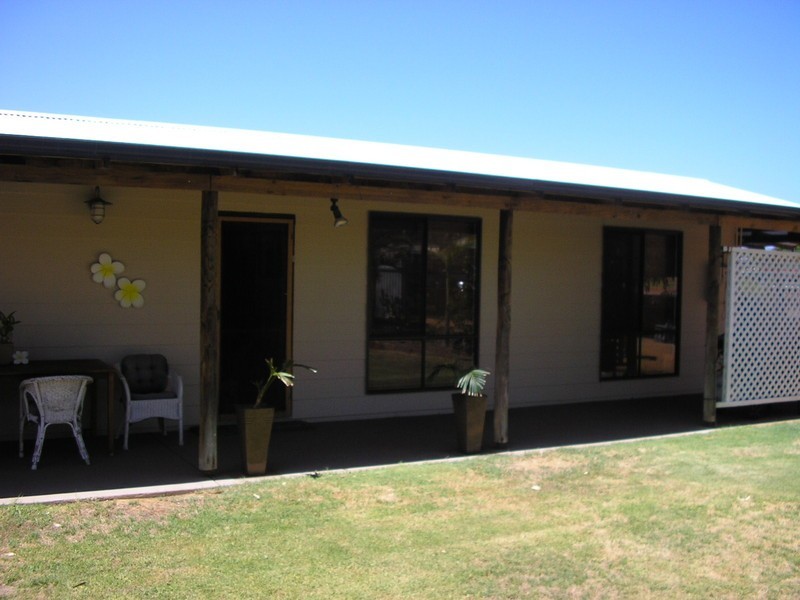 10 Gantheaume Crescent, Kalbarri WA 6536