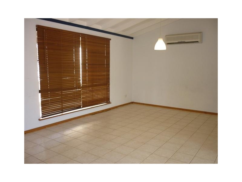 10 Gantheaume Crescent, Kalbarri WA 6536