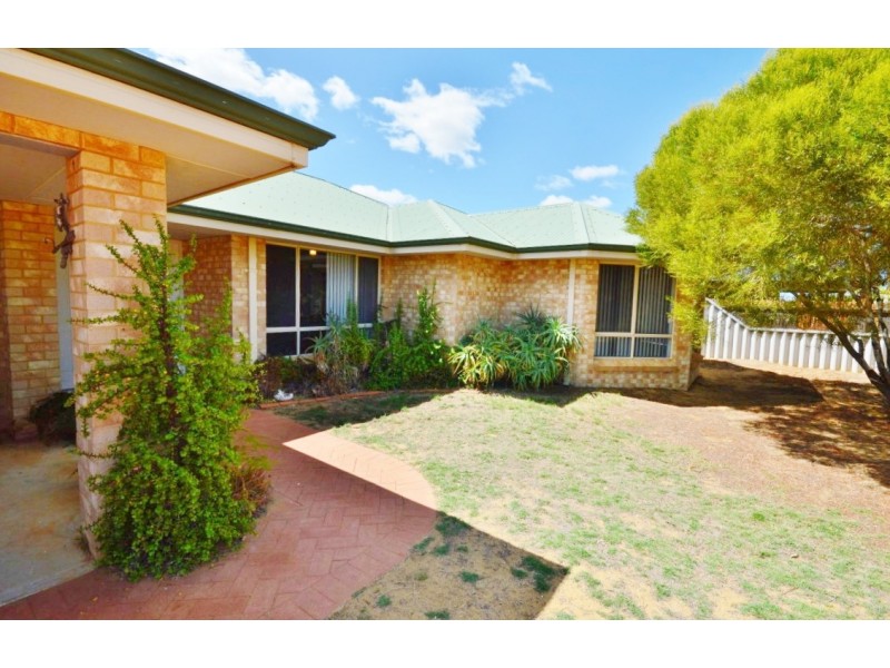 4 Gallant Close, Kalbarri WA 6536