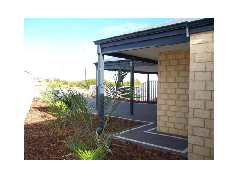 34A Crocos Circuit, Kalbarri WA 6536