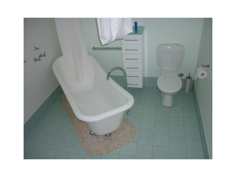 9 Mallard Street, Kalbarri WA 6536