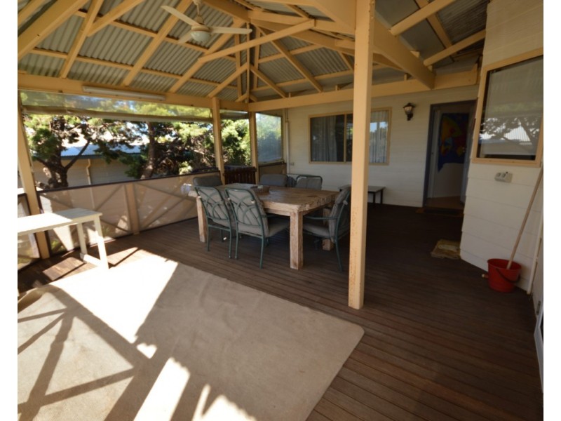 18 Glass Street, Kalbarri WA 6536