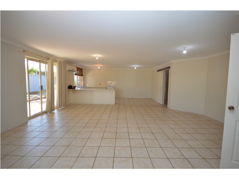 11B Waikiri Parade, Kalbarri WA 6536