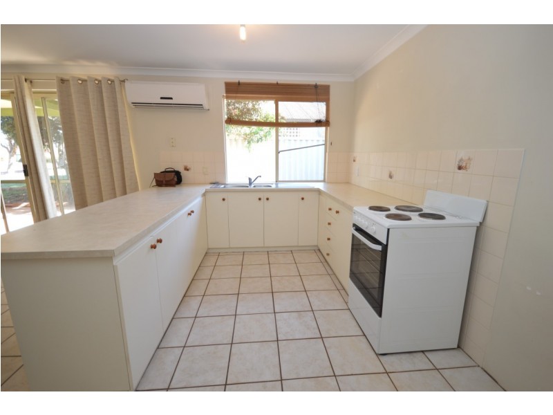 11B Waikiri Parade, Kalbarri WA 6536