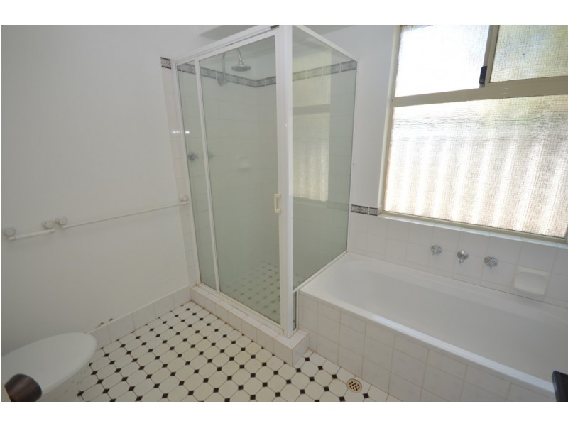 11B Waikiri Parade, Kalbarri WA 6536