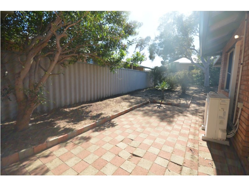 11B Waikiri Parade, Kalbarri WA 6536