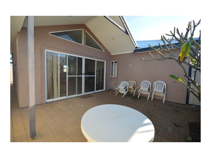 2/4 Seakist Retreat, Kalbarri WA 6536