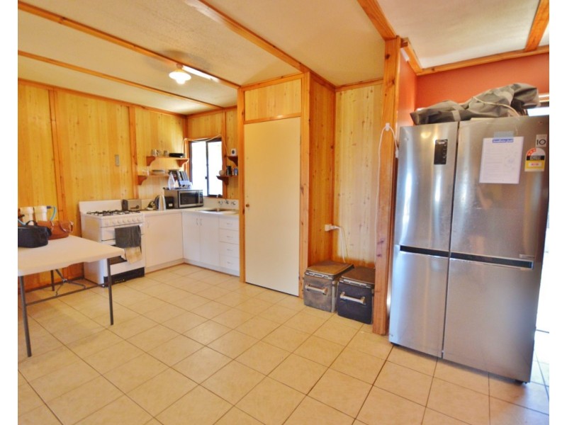 3 Gantheaume Crescent, Kalbarri WA 6536