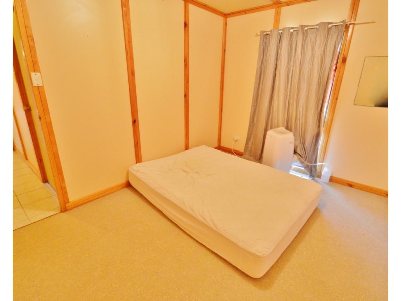 3 Gantheaume Crescent, Kalbarri WA 6536