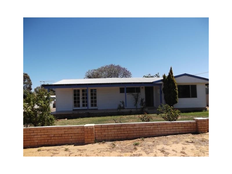 11 Haselby Street, Kalbarri WA 6536