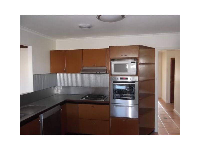 11 Haselby Street, Kalbarri WA 6536