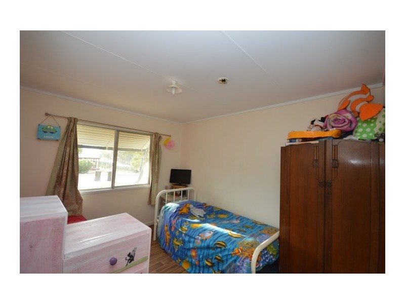 2B Clifton Place, Kalbarri WA 6536