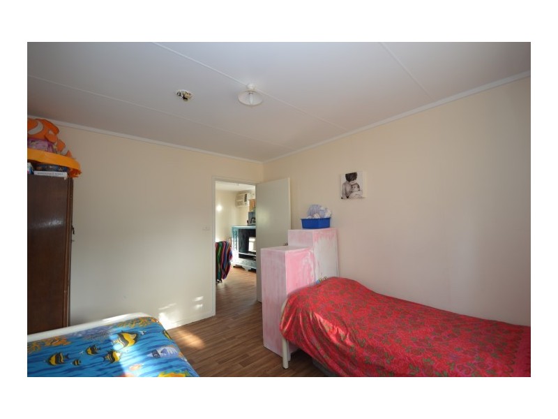 2B Clifton Place, Kalbarri WA 6536