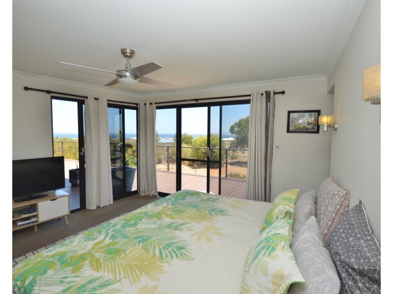 25 Browne Boulevard, Kalbarri WA 6536